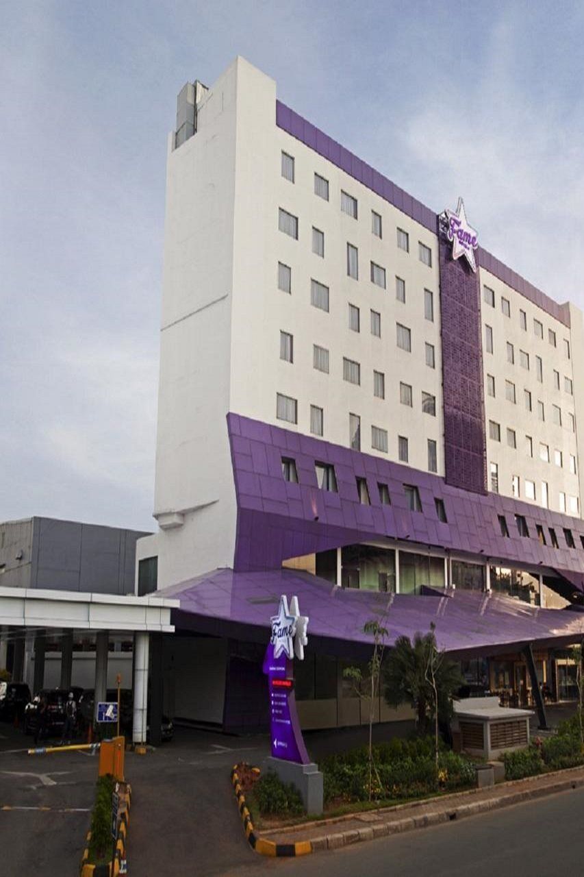 Fame Hotel Gading Serpong Tangerang Kültér fotó